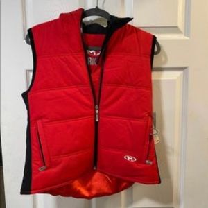 New Red Women’s Marker Vest, Size 8 (NWT)